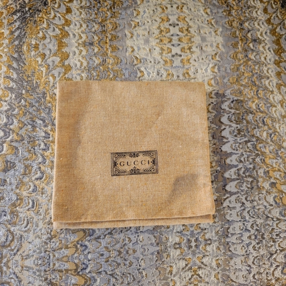 Gucci Dust Cover